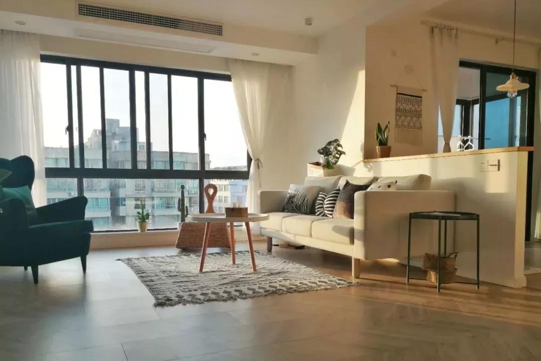 不以電視為中心的客廳,都是如何設計的? 不以電視為中心的客廳,都是如何設計的?